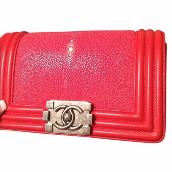 RARE STINGRAY CHANEL BOY BAG - Picture 14 of 15